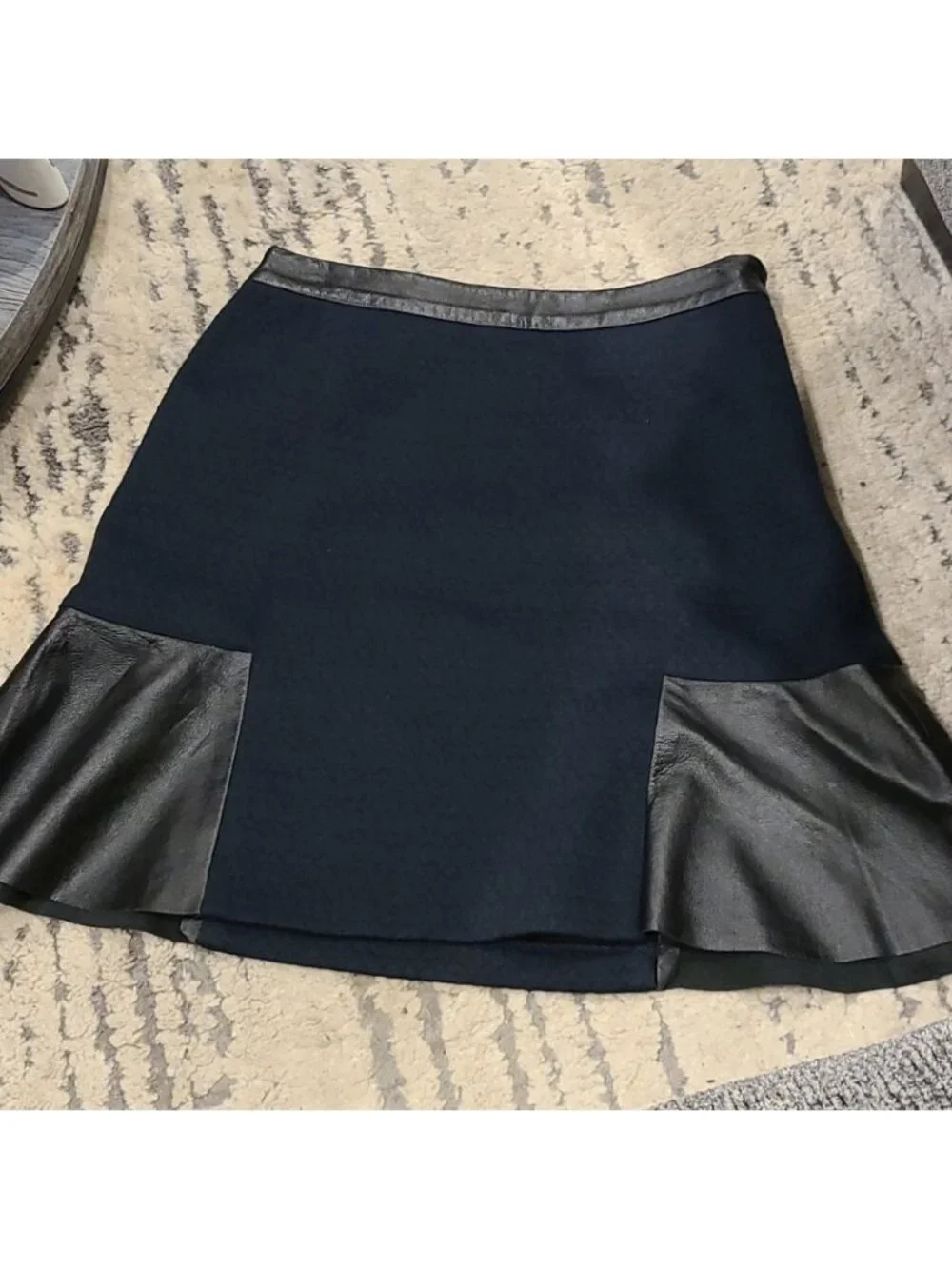 Club Monaco mini skirt w/ lambskin leather accents